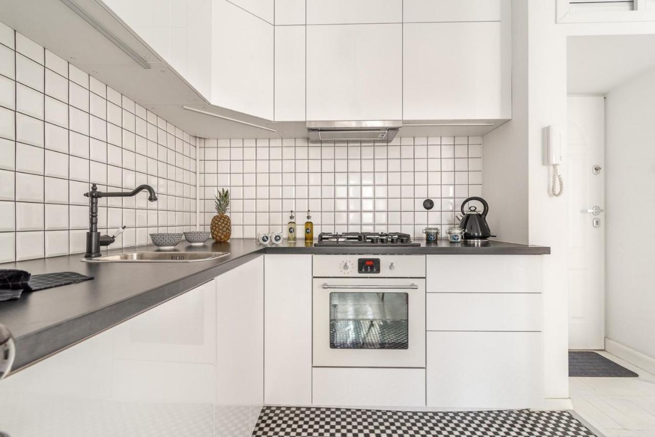Rent Like Home - Wilcza 22A Варшава Екстер'єр фото